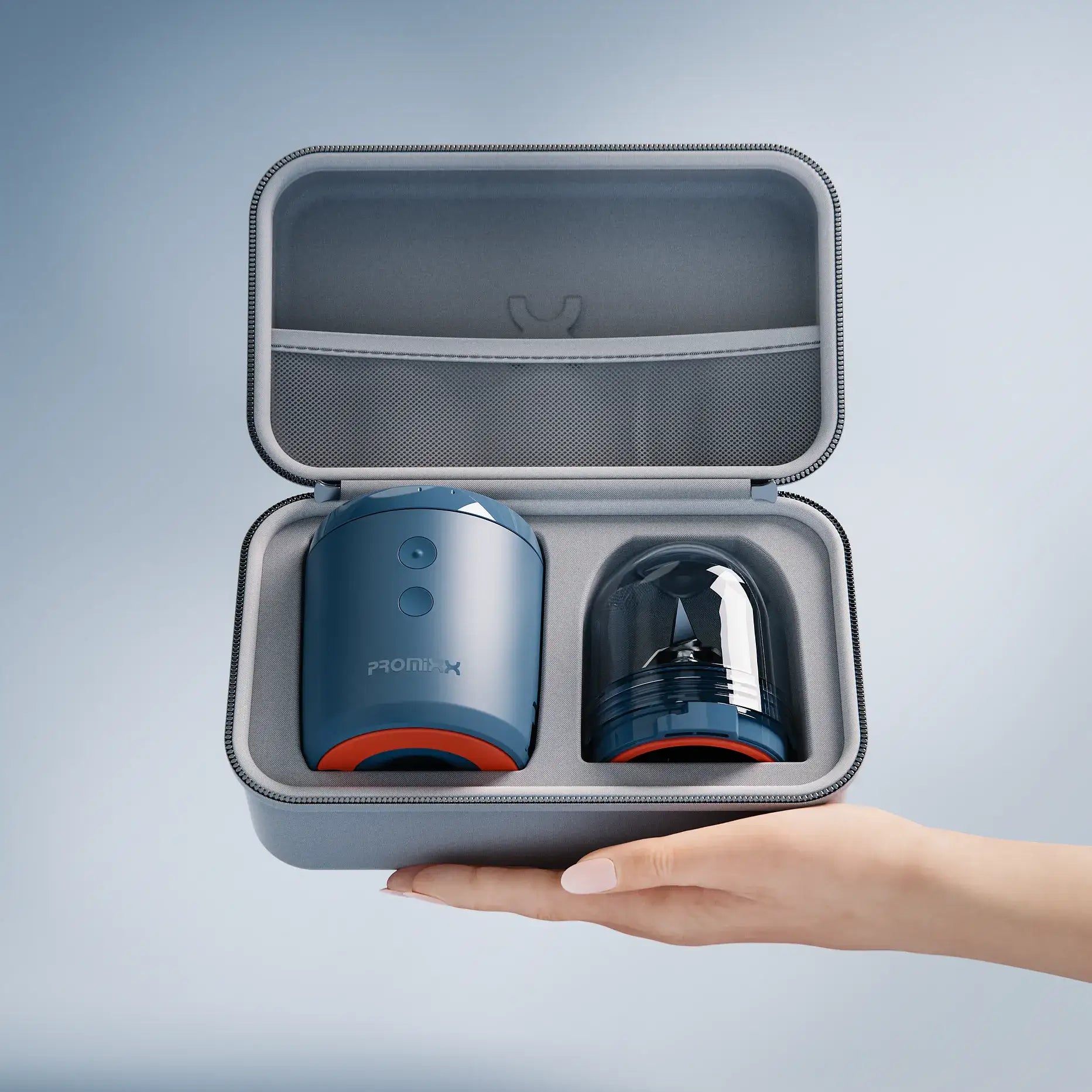 intelligent-cordless-portable-blender-h4 PRO-ICB-MB_image001-Blue_edit.webp