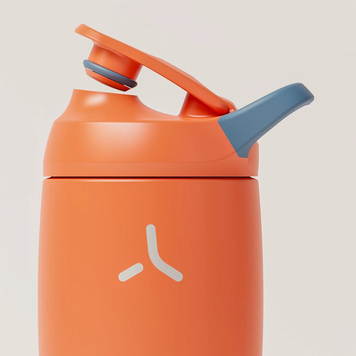 insulated-performance-shaker-bottle-j6 SHKR_18550_dwSS-S1.1_burntOrange_midnightBlue_2_5_orthoLid_edit.png