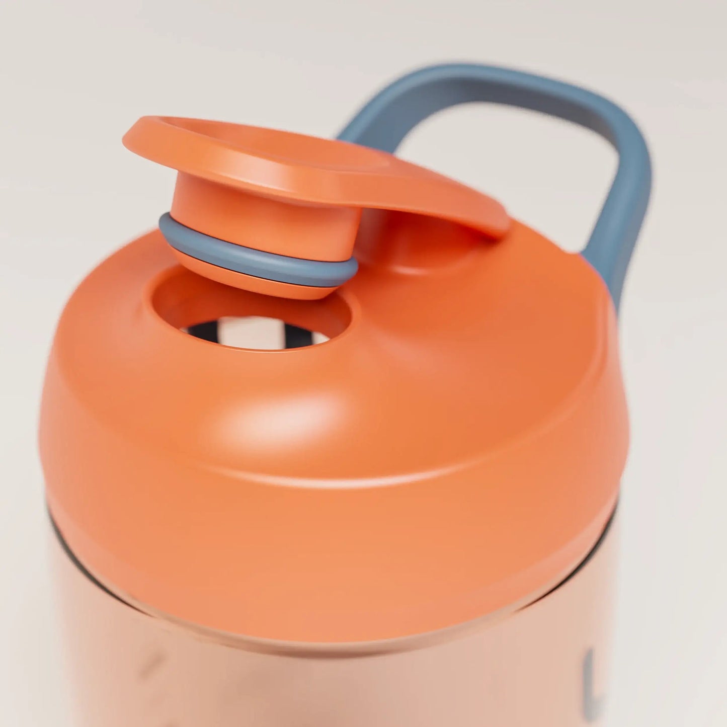 ecozen-performance-shaker-bottle-t3 SHKR_24700_P-S1.1_burntOrange_midnightBlue_2_4_highInsert_edit_5fd2c49f-de30-40e7-8d93-300097a4ce37.png